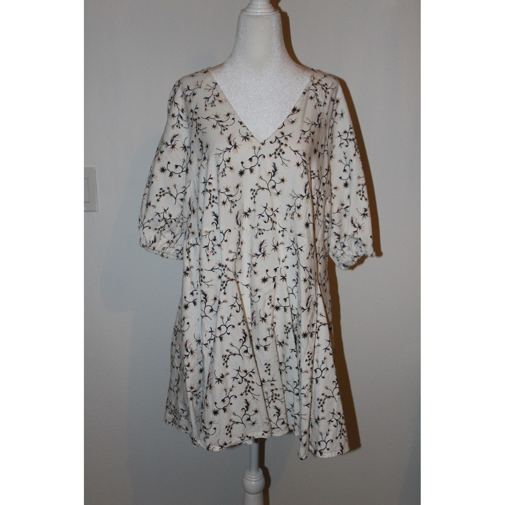 Universal Thread Womens XL Floral V-Neck Puff Sleeve Mini Dress‎ Pockets Cream